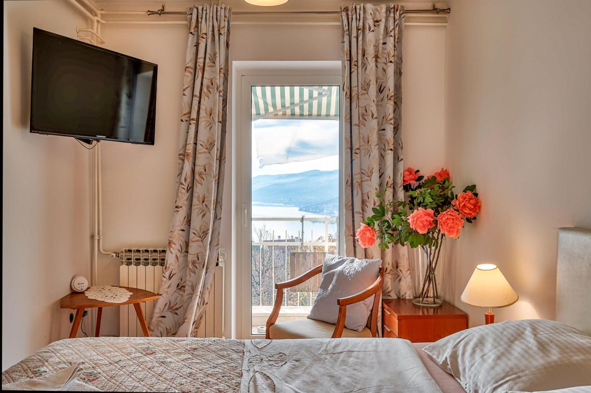 Apartmani Frlan Ii. 카스타브 외부 사진