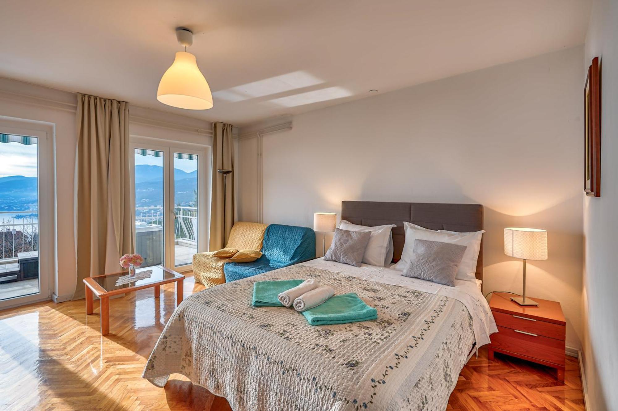 Apartmani Frlan Ii. 카스타브 외부 사진