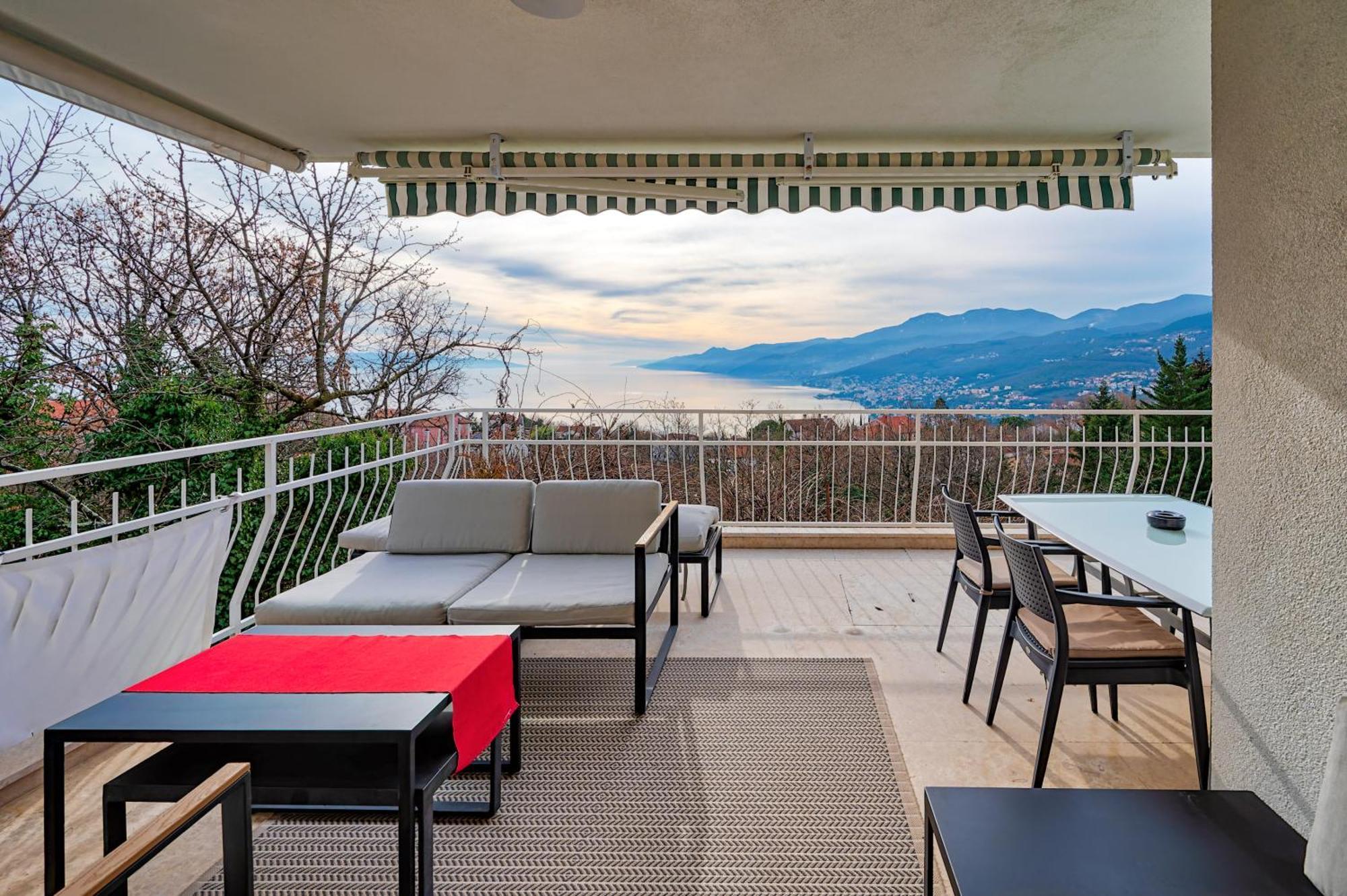 Apartmani Frlan Ii. 카스타브 외부 사진