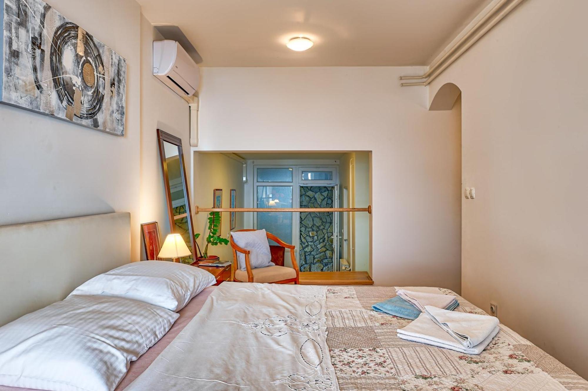Apartmani Frlan Ii. 카스타브 외부 사진