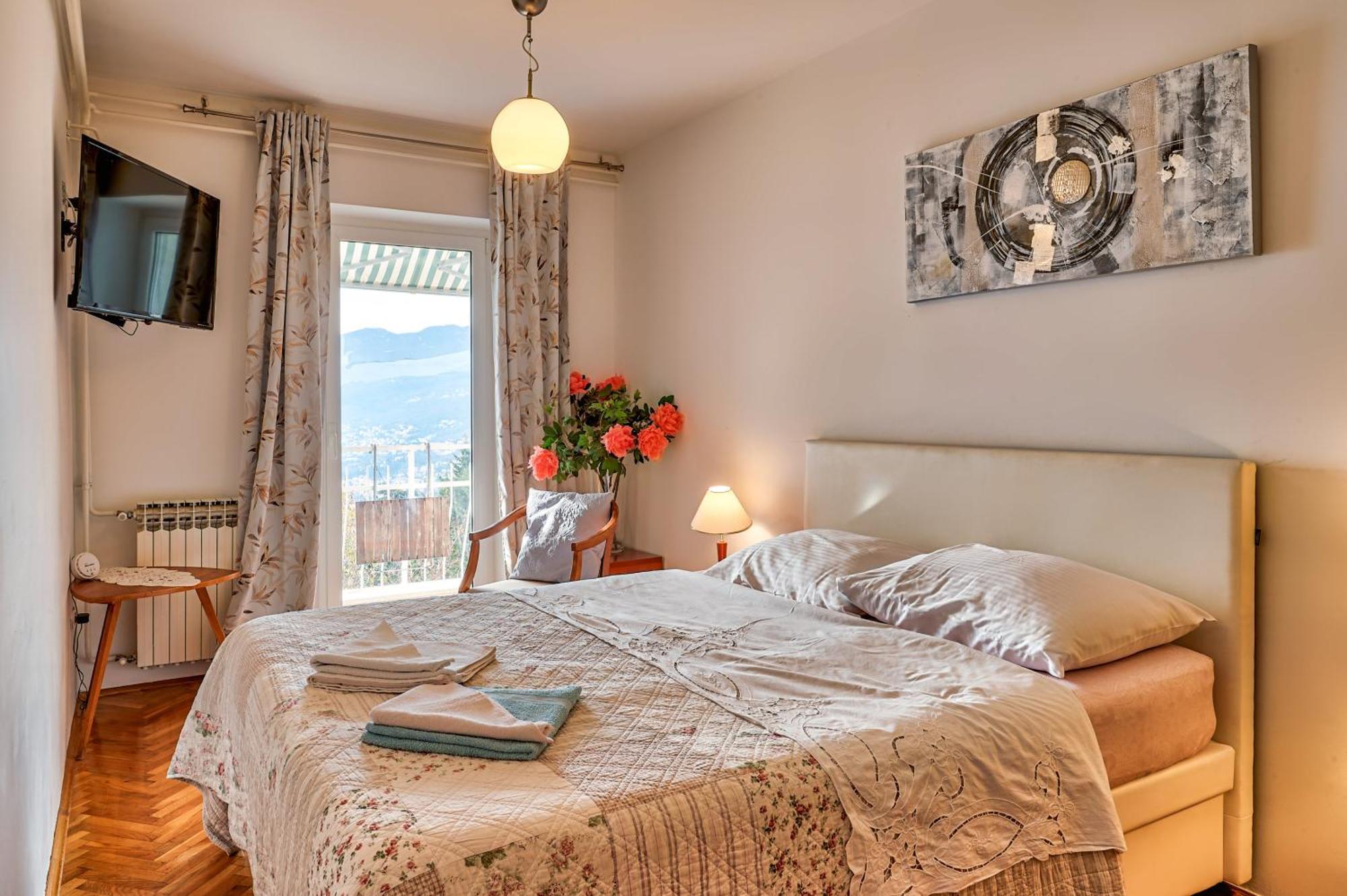 Apartmani Frlan Ii. 카스타브 외부 사진