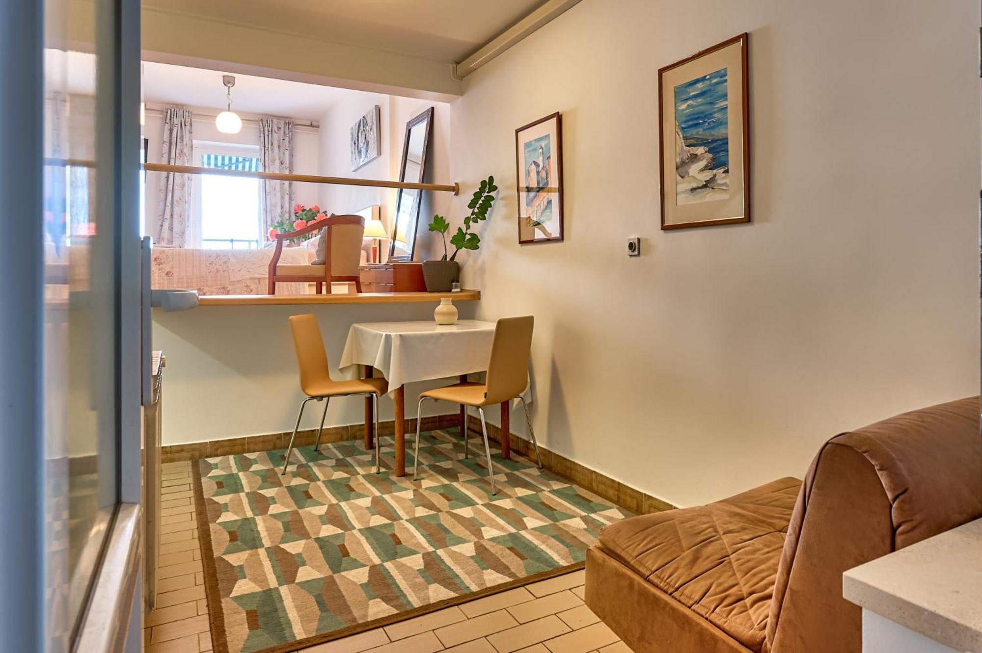 Apartmani Frlan Ii. 카스타브 외부 사진