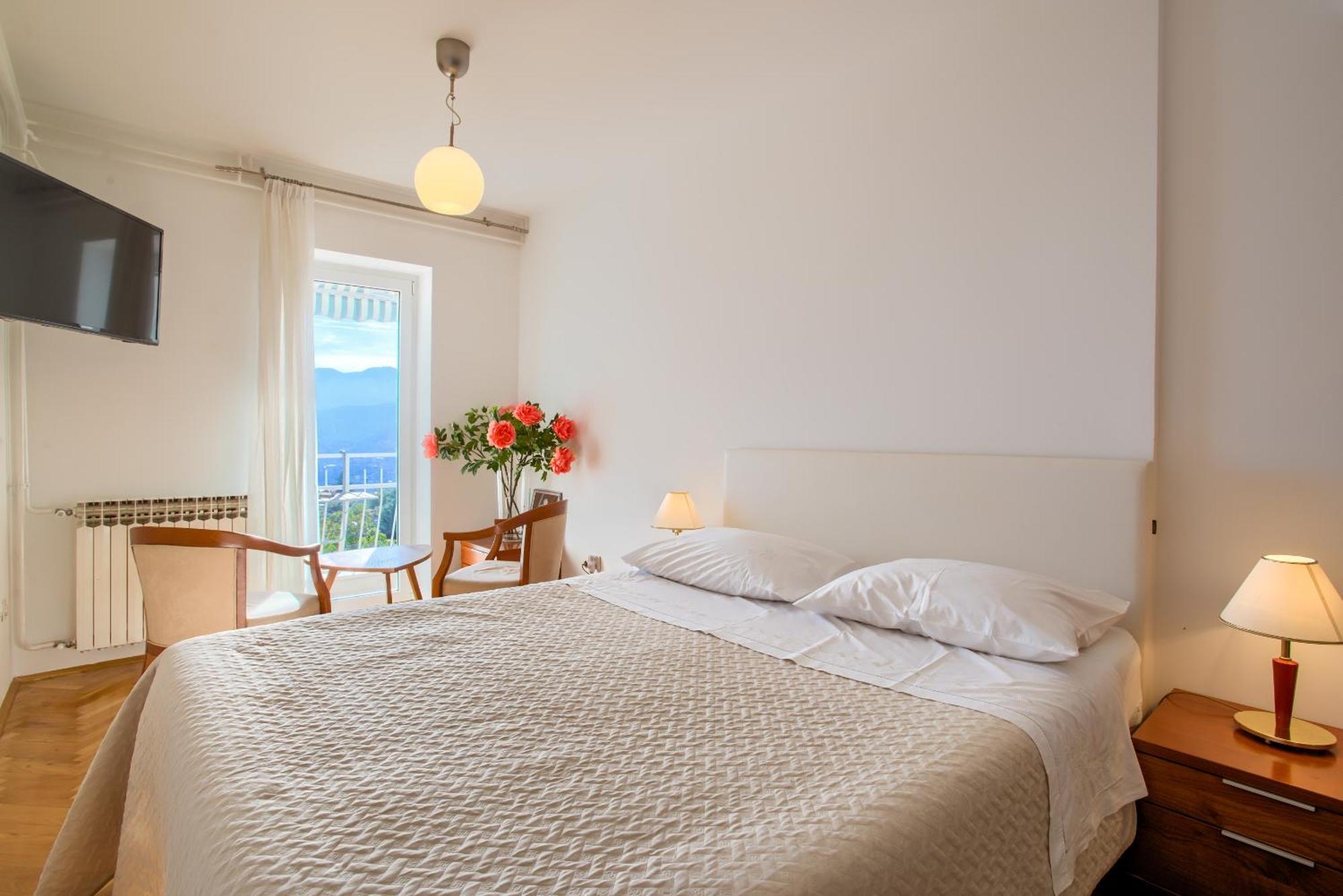 Apartmani Frlan Ii. 카스타브 외부 사진